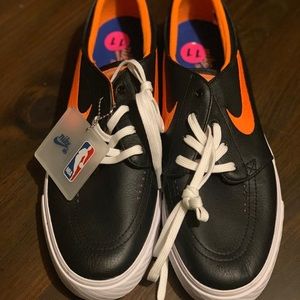 Nike SB NBA Knicks Stefan Janoski Low No Box